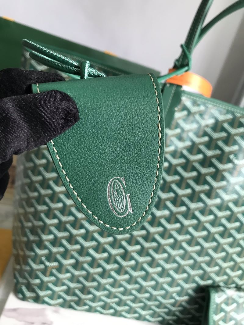 Goyard Shopping Bags